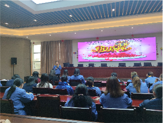 能礦錳業開展“慶祝‘三·八’國際婦女節暨‘情系女職工，法在你身邊’普法宣傳活動”