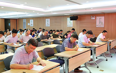 能礦錳業(yè)工會(huì)組織職工團(tuán)建活動(dòng)